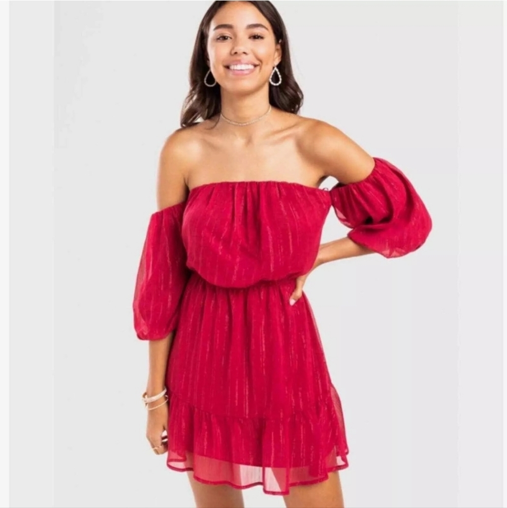 Mi Ami x Francesca's Off the Shoulder dress.  Size Large. Color burgandy